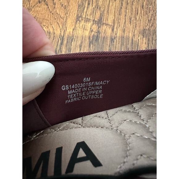 MIA Women’s Macy Faux Suede Smoking Flats Burgundy Size 6 NWOB Comfort Loafers - Picture 9 of 9
